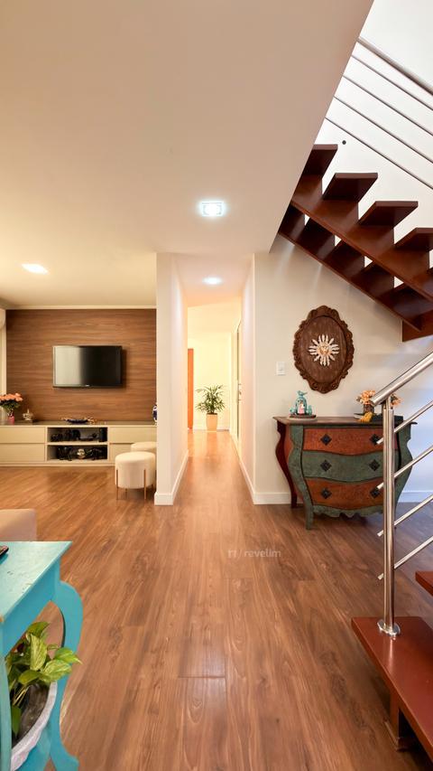 Casa à venda em Serra, Barcelona, com 4 quartos, com 260 m²